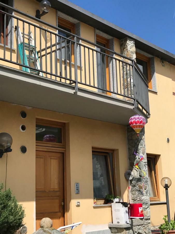 Casa Vacanze Nicoletta Aosta Exteriör bild